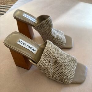 Steve Madden woven mule sandals - barely worn